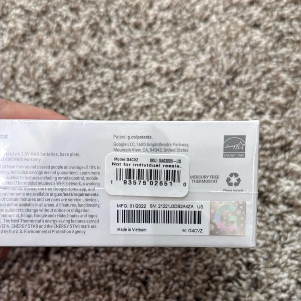 Google Nest Thermostat - Gray and White